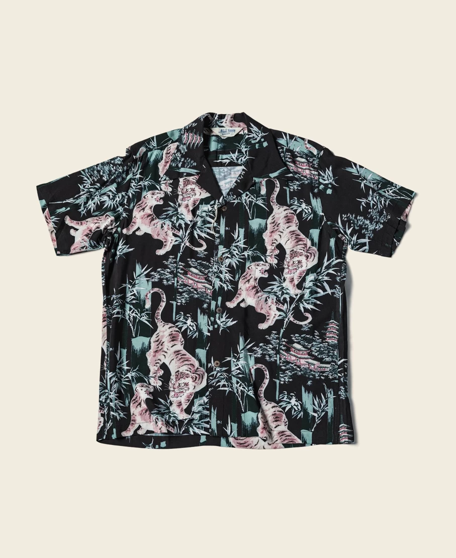 Bronson Men's Black Ukiyo-E Tiger & Bamboo Hawaiian Shirt - Vintage Aloha Shirt for Men