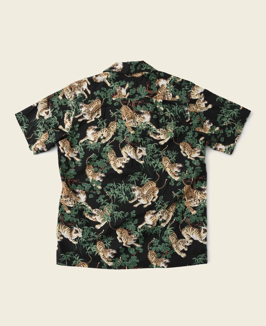 Bronson Men's Black Ukiyo-E Tiger & Bamboo Hawaiian Shirt - Vintage Aloha Style